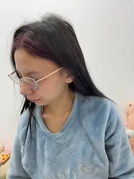 Bonniepark online show from December 14, 10:09 am