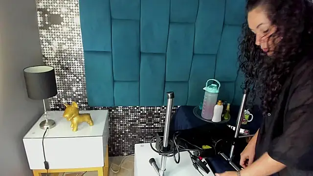 hanny milf online show from November 22, 11:42 am