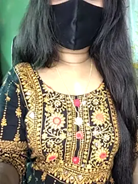 Idhika Paul online show from December 15, 5:34 am