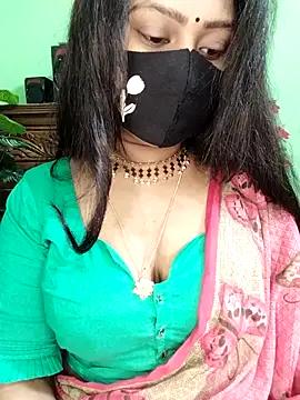 Idhika Paul online show from January 14, 3:28 pm