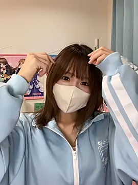 Yui-Ch online show from October 15, 2:06 pm