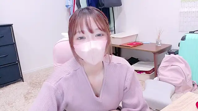 Yui-Ch online show from March 8, 1:15 pm