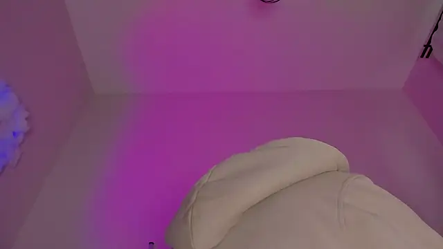 maakimo online show from July 8, 4:39 am