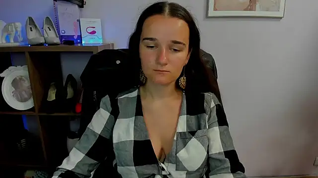 KateDelight online show from September 14, 6:34 am