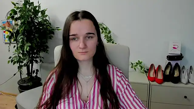 KateDelight online show from February 19, 2:46 pm