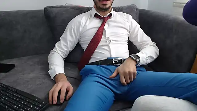 Naughtb0y online show from January 6, 9:46 am