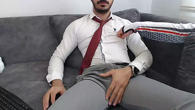 Naughtb0y online show from May 11, 9:59 am