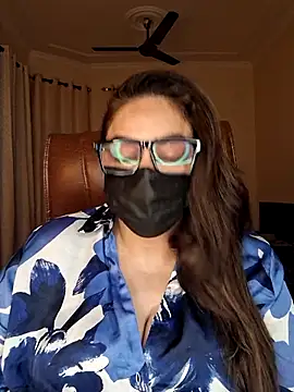 Snapshot of SEXY-Sardarni chatting on December 15, 3:49 pm SEXY-Sardarni online show from December 15, 3:49 pm