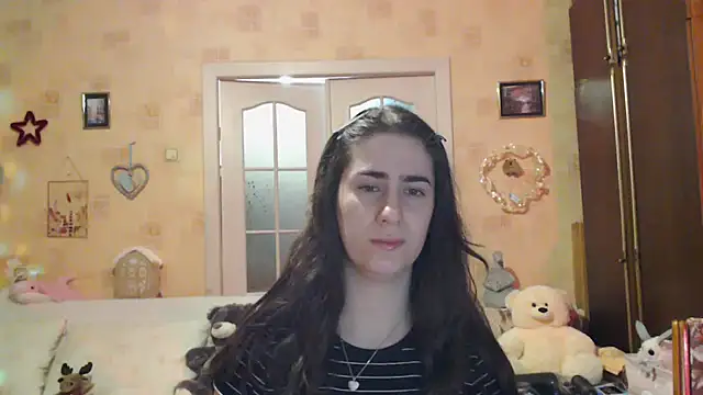 INELIKA online show from November 5, 4:40 pm