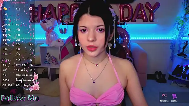 Snapshot of Katya_Zaitseva chatting on May 16, 12:15 pm Katya Zaitseva online show from May 16, 12:15 pm