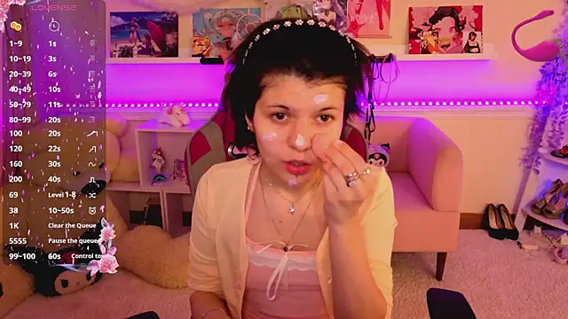 Snapshot of Katya_Zaitseva chatting on June 4, 12:22 pm Katya Zaitseva online show from June 4, 12:22 pm