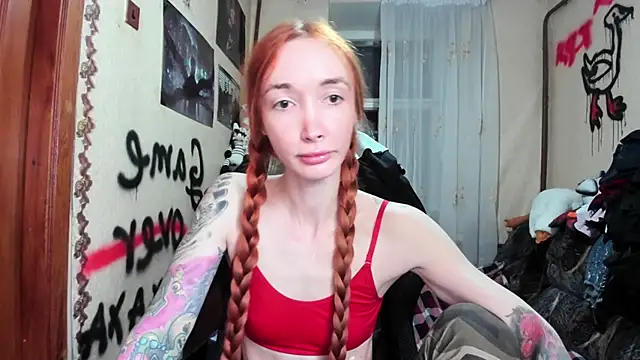 Roxy Silver online show from December 3, 7:56 pm