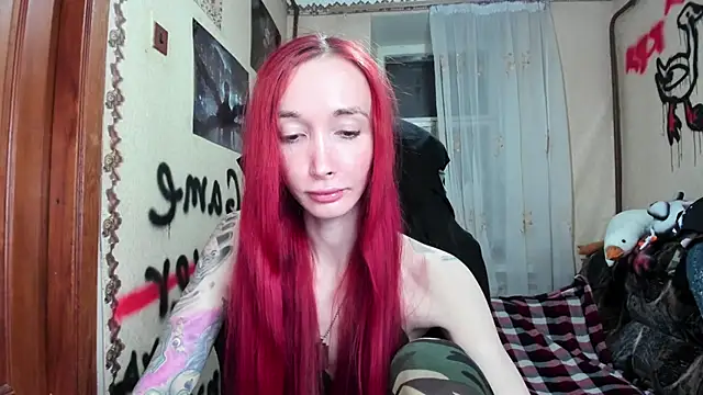 Snapshot of Roxy_Silver chatting on January 12, 7:19 pm Roxy Silver online show from January 12, 7:19 pm