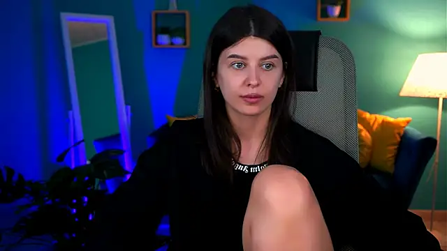 NicoleMun online show from February 19, 3:27 pm