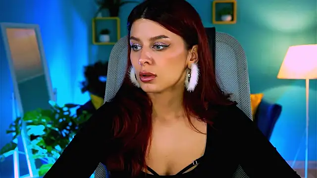 NicoleMun online show from December 17, 5:08 pm