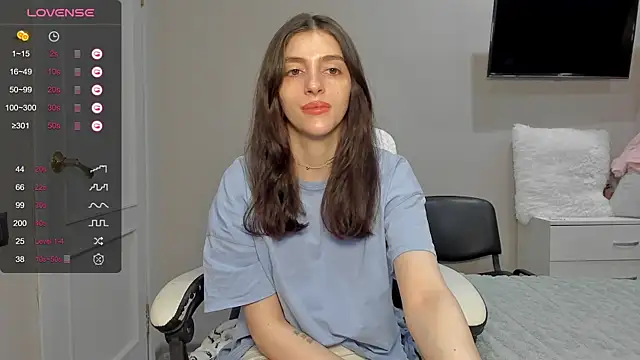 Snapshot of broosnica1 chatting on January 13, 8:30 am broosnica1 online show from January 13, 8:30 am