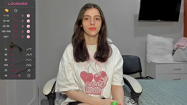 Snapshot of broosnica1 chatting on January 15, 9:58 am broosnica1 online show from January 15, 9:58 am