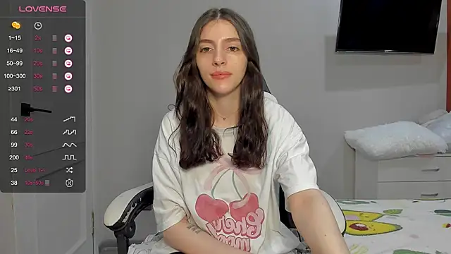 Snapshot of broosnica1 chatting on March 3, 9:26 am broosnica1 online show from March 3, 9:26 am