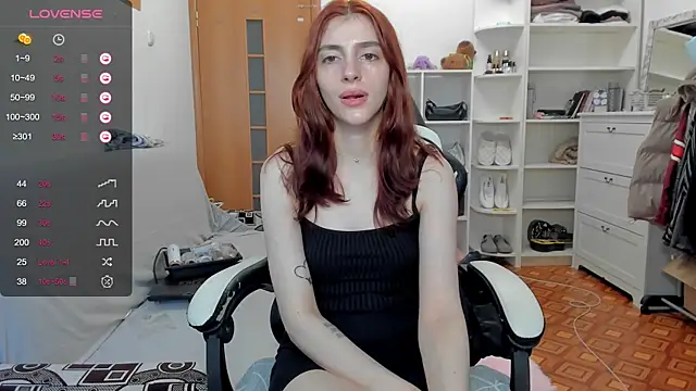 broosnica1 online show from May 11, 2:45 pm
