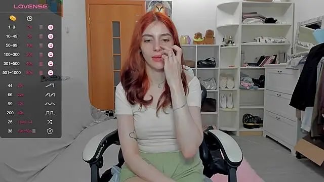 broosnica1 online show from June 8, 8:15 am