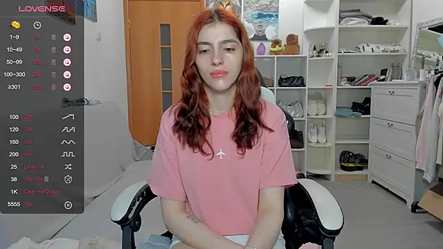 broosnica1 online show from June 25, 5:12 am