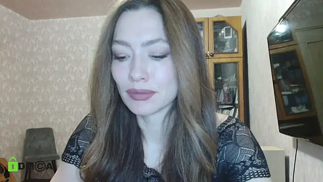 Snapshot of alicia_spicy chatting on December 2, 3:47 am alicia spicy online show from December 2, 3:47 am