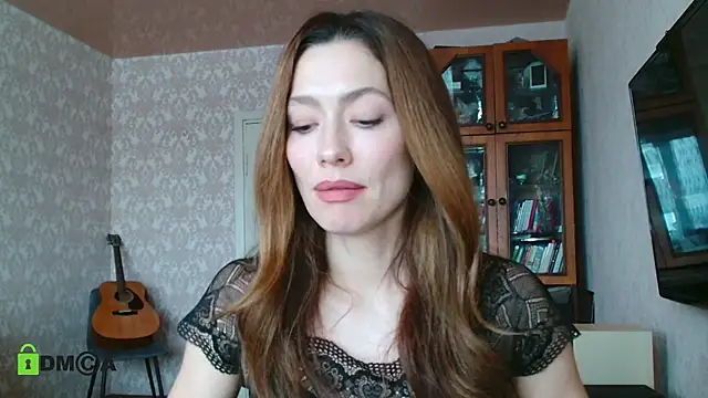 Snapshot of alicia_spicy chatting on December 9, 4:12 am alicia spicy online show from December 9, 4:12 am