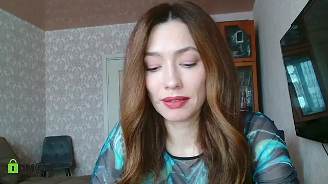 Snapshot of alicia_spicy chatting on January 7, 8:24 am alicia spicy online show from January 7, 8:24 am