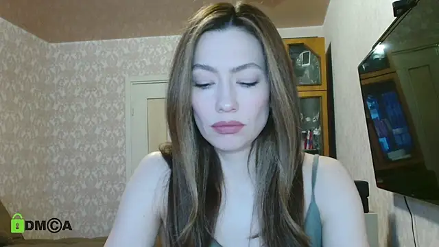 Snapshot of alicia_spicy chatting on February 6, 4:10 am alicia spicy online show from February 6, 4:10 am