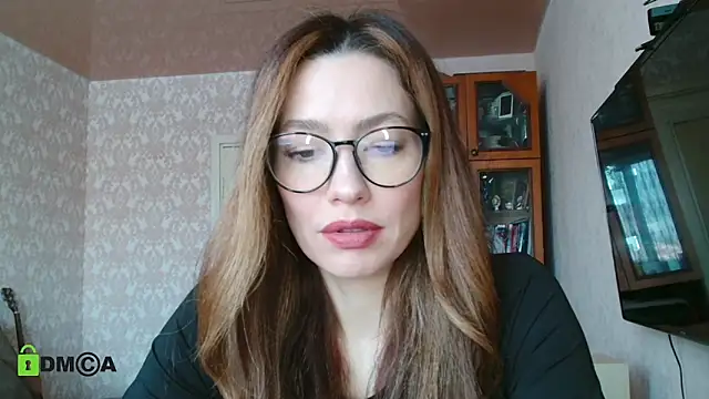 Snapshot of alicia_spicy chatting on February 18, 4:48 am alicia spicy online show from February 18, 4:48 am