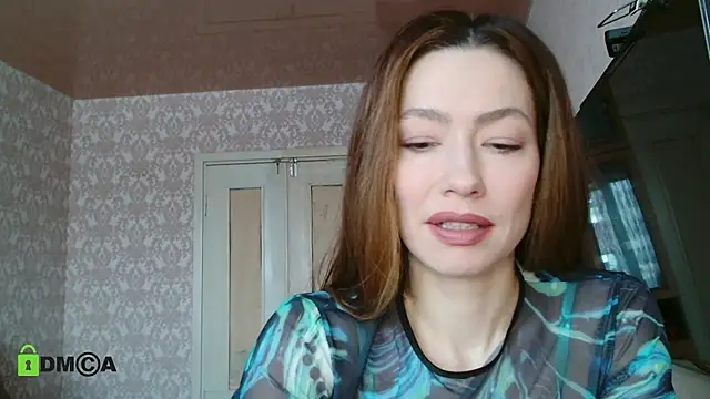 Snapshot of alicia_spicy chatting on February 20, 4:28 am alicia spicy online show from February 20, 4:28 am
