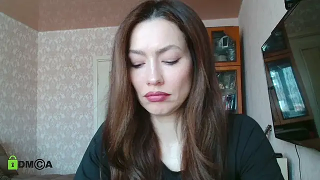 Snapshot of alicia_spicy chatting on March 5, 4:24 am alicia spicy online show from March 5, 4:24 am