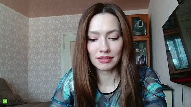 Snapshot of alicia_spicy chatting on March 21, 7:33 am alicia spicy online show from March 21, 7:33 am