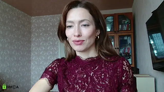 Snapshot of alicia_spicy chatting on September 15, 5:18 am alicia spicy online show from September 15, 5:18 am