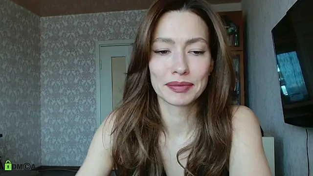 Snapshot of alicia_spicy chatting on October 11, 10:47 am alicia spicy online show from October 11, 10:47 am