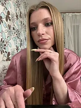Snapshot of adel_secret chatting on May 14, 7:53 pm adel secret online show from May 14, 7:53 pm