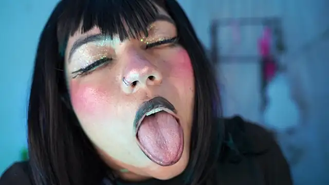 Samanta cutee online show from January 15, 11:48 am