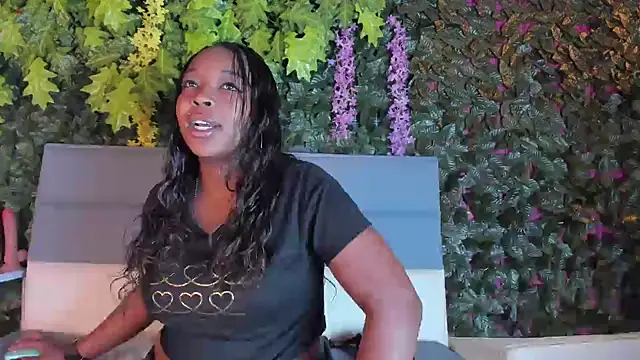 Charlotte  Brown  online show from January 31, 10:31 am