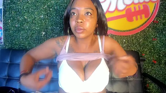 Charlotte  Brown  online show from September 26, 1:37 pm