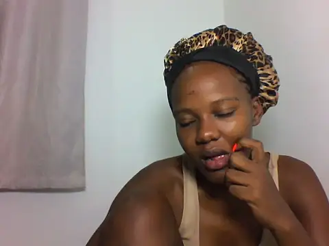 Snapshot of Deliciousbabe chatting on June 26, 3:22 am Deliciousbabe online show from June 26, 3:22 am