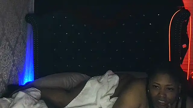 msyvette1970xh online show from December 13, 11:02 am