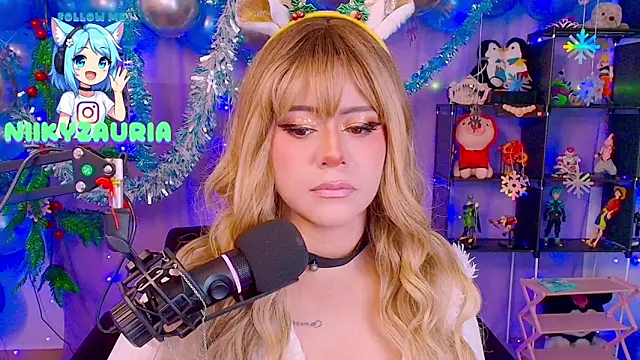  niiky online show from December 15, 1:48 pm