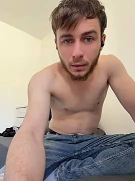 Julian128 online show from April 25, 8:50 am