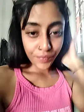 cleopatra-phaedra online show from January 9, 2:40 pm