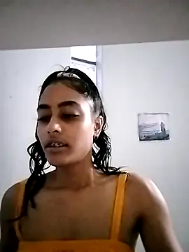 cleopatra-phaedra online show from October 31, 4:30 pm