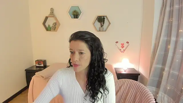 Snapshot of Paloma_victory chatting on July 30, 7:02 pm Paloma victory online show from July 30, 7:02 pm