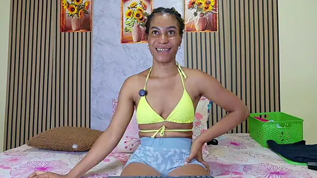 Snapshot of Amarantha_love69 chatting on June 29, 10:54 pm Amarantha love69 online show from June 29, 10:54 pm