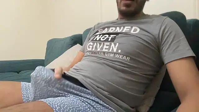 Snapshot of Mooka69 chatting on January 14, 2:22 pm Mooka69 online show from January 14, 2:22 pm