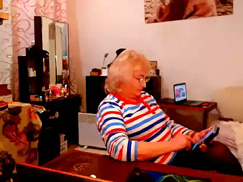 Natali7634 online show from February 12, 7:35 pm