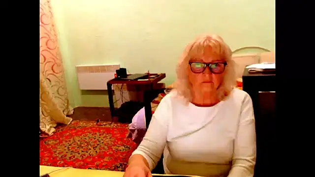 Snapshot of Natali7634 chatting on May 24, 4:56 pm Natali7634 online show from May 24, 4:56 pm